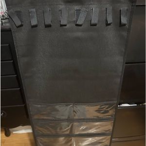 Double sided jewelry hanger